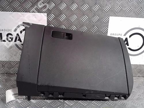 Used Glove box VW POLO VI (AW1, BZ1, AE1) 1.6 TDI (80 hp) 13851416