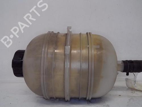 Ausgleichsbehälter für PEUGEOT 206+ (2L_, 2M_) 1.1 (60 hp) 13847866