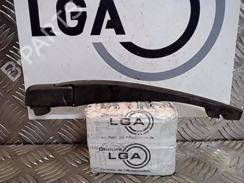 Used Rear windshield wiper arm DACIA DUSTER (HS_) 1.5 dCi 4x4 (HSMC, HSMD) (110 hp) 14556617