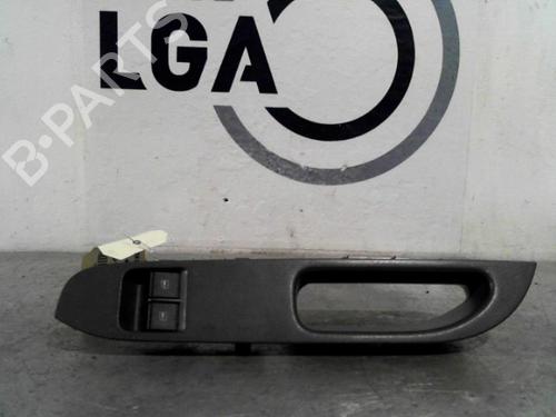 Used Left front window switch SEAT CORDOBA (6L2) 1.4 TDI (70 hp) 31054827