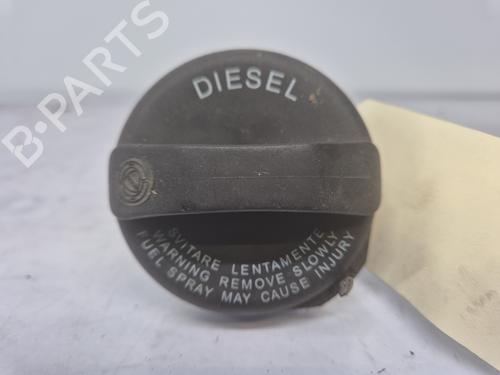 Used Fuel cap ALFA ROMEO GIULIETTA (940_) 1.6 JTDM (940FXD1A) (105 hp) 31347481