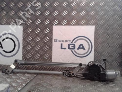 Used Front wiper motor FORD FOCUS II (DA_, HCP, DP) [2004-2013]  13864011