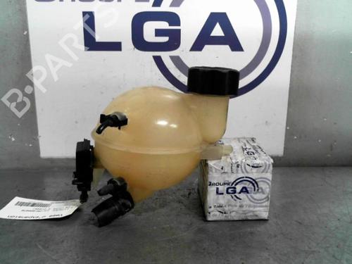Used Expansion tank CITROËN C4 Coupe (LA_) 2.0 HDi (136 hp) 13868507
