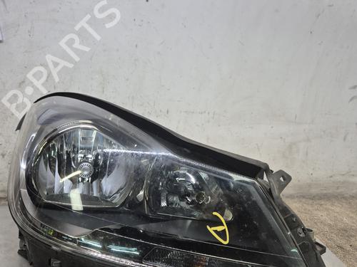 Used Right headlight MERCEDES-BENZ C-CLASS (W204) C 200 CDI (204.001) (136 hp) 29985196