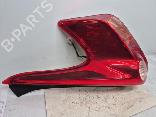 Used Right taillight Right taillight NISSAN JUKE (F15) 1.5 dCi (110 hp) 33221433 33221433