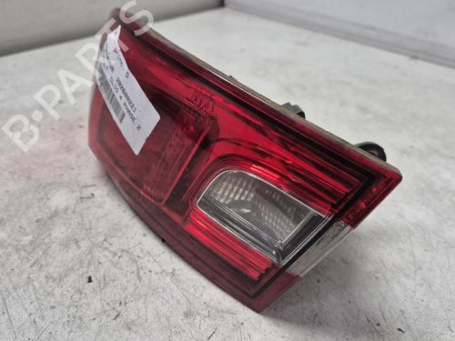 right-taillight-renault-clio-iv-bh_-2012-2013-2014-2015-2016-2017-2018-2019-2020-2021-37704879 main image