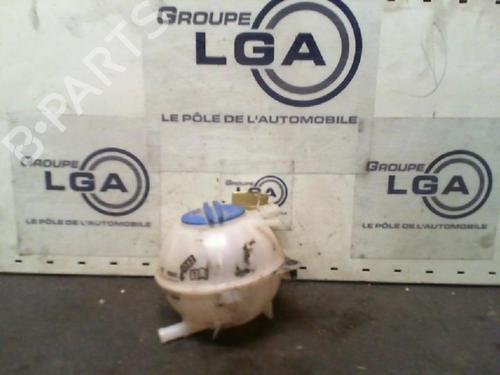 expansion-tank-seat-ibiza-iv-6j5-6p1-19-tdi-6q0121407d-2008-2009-2010-2011-2012-2013-2014-2015-2016-2017-13871682 main image