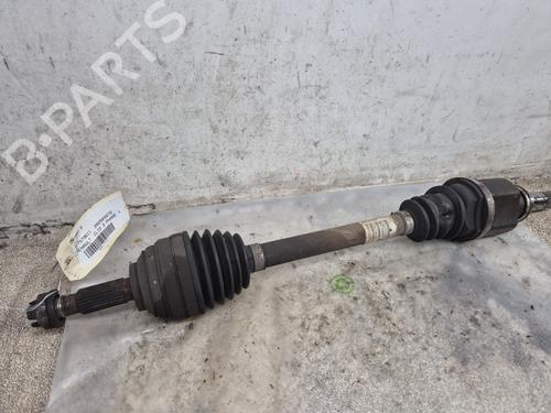 Used Left front driveshaft RENAULT CLIO III (BR0/1, CR0/1) [2005-2014]  30798093