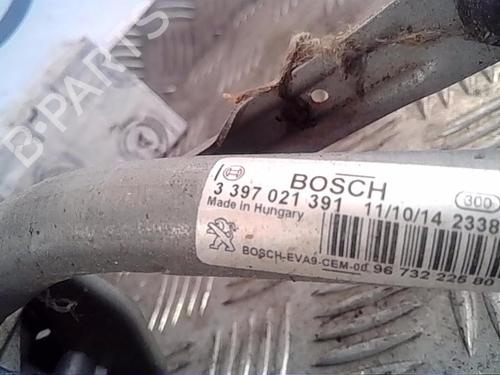 Used Front wiper motor PEUGEOT 208 I (CA_, CC_) 1.6 HDi (92 hp) 13855538