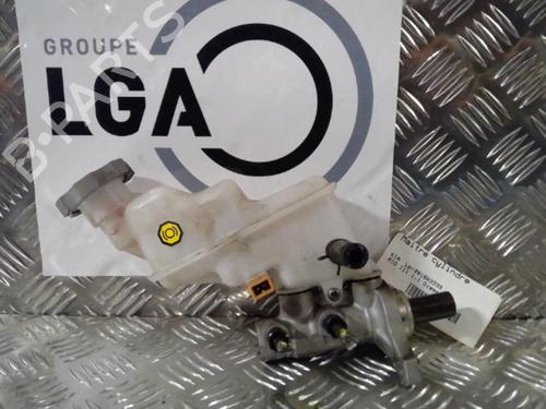 Used Brake master cylinder KIA RIO III (UB) 1.1 CRDi (75 hp) 14520790