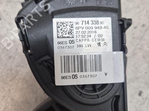 Used Pedal Pedal 38428198 38428198