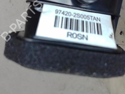 Used Air vent HYUNDAI ix35 (LM, EL, ELH) 1.7 CRDi (116 hp) 19577582