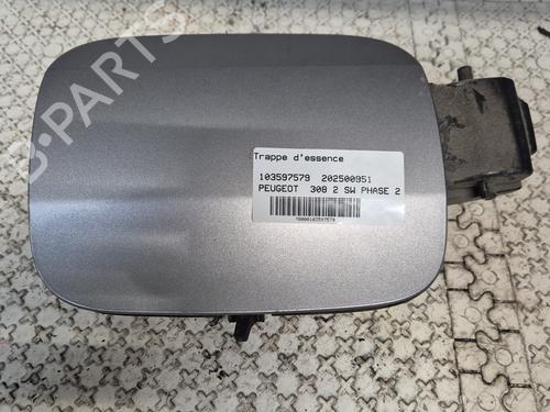 Fuel flap PEUGEOT 308 SW II (LC_, LJ_, LR_, LX_, L4_) 1.5 BlueHDi 130 | BP26162416C131