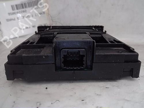 Used Card reader RENAULT MEGANE III Hatchback (BZ0/1_, B3_) 1.5 dCi (BZ09, BZ0D, BZ1W, BZ29, BZ14) (110 hp) 13839728