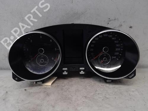 Used Instrument cluster VW GOLF VI (5K1) [2008-2014]  16251941