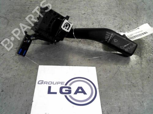 Used Steering column stalk VW GOLF V (1K1) [2003-2010]  13868228
