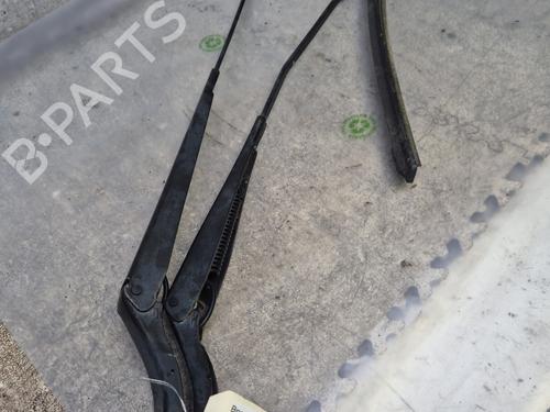 Used Front windshield wiper arm PEUGEOT 208 I (CA_, CC_) 1.2 VTI 82 (82 hp) 29845817