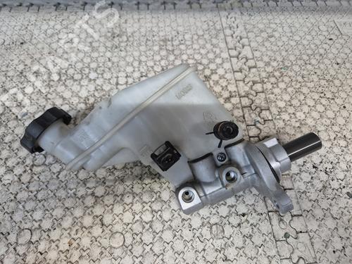 Used Brake master cylinder KIA CEE'D (JD) 1.6 CRDi 128 (128 hp) 24991810