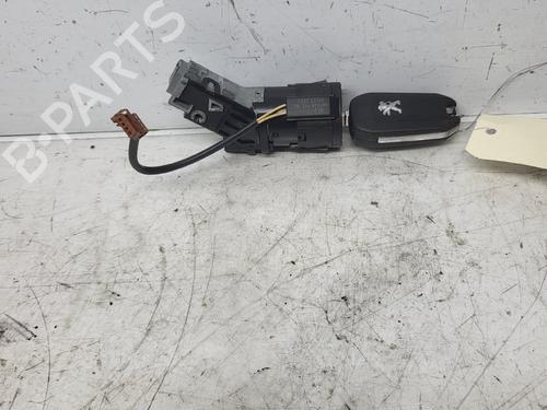 Used Ignition barrel Ignition barrel PEUGEOT 208 I (CA_, CC_) 1.6 HDi / BlueHDi 75 (75 hp) 35885840 35885840