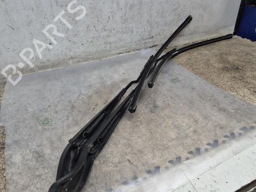 Used Front windshield wiper arm FORD C-MAX II (DXA/CB7, DXA/CEU) [2010-2019]  29758425