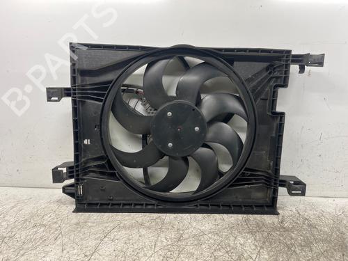 Used Radiator fan Radiator fan 38915472 38915472