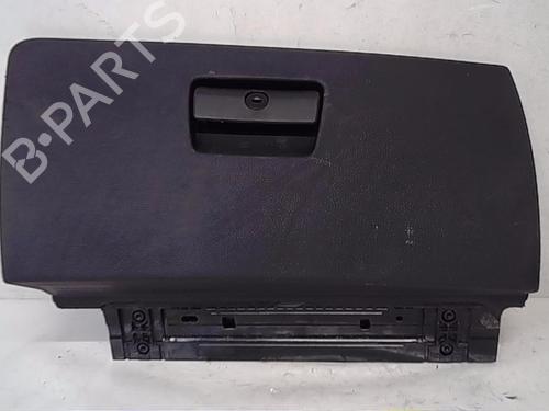 Used Glove box BMW 3 (E90) 318 d (143 hp) 13842409