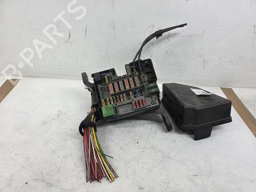 Used Fuse box Fuse box PEUGEOT 206 Hatchback (2A/C) 1.9 D (69 hp) 39385305 39385305