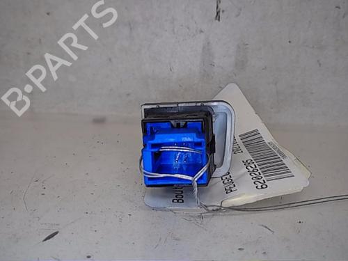 Used Warning switch PEUGEOT 208 I (CA_, CC_) 1.2 VTI 82 (82 hp) 13842885