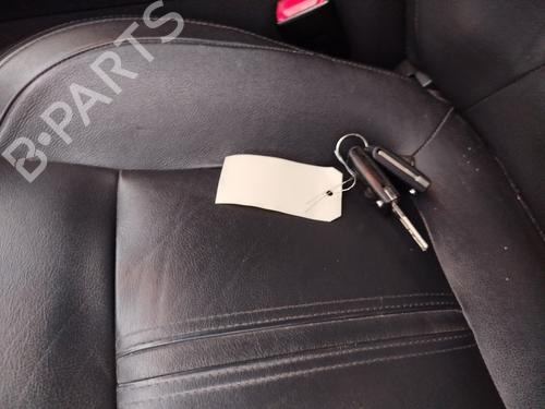 Right front fenders PEUGEOT 3008 I MPV (0U_) 1.6 HDi | BP28120972C42 