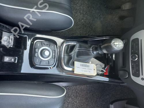 Starter RENAULT MEGANE III Grandtour (KZ0/1) 1.6 dCi (KZ00, KZ12, KZ13) | BP32292253M8 