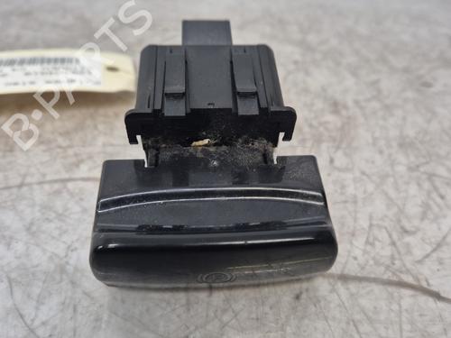 switch-citroen-c4-picasso-i-mpv-ud_-2006-2007-2008-2009-2010-2011-2012-2013-2014-2015-32292117 main image