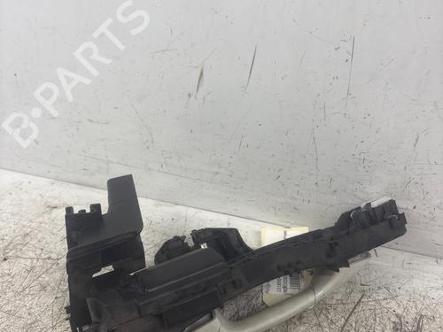 front-right-exterior-door-handle-mercedes-benz-a-class-w176-2012-2013-2014-2015-2016-2017-2018-39155711 main image