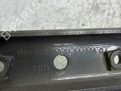 Used Hinge/Door check strap Hinge/Door check strap 39453921 39453921