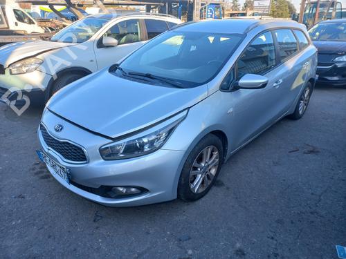 Used Parts KIA CEE'D Sportswagon (JD) 1.4 CRDi 90 4888266