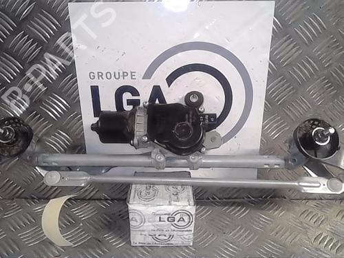 Front wiper motor RENAULT KADJAR (HA_, HL_) 1.3 TCe 160 (HLNC) | BP13856686M29 