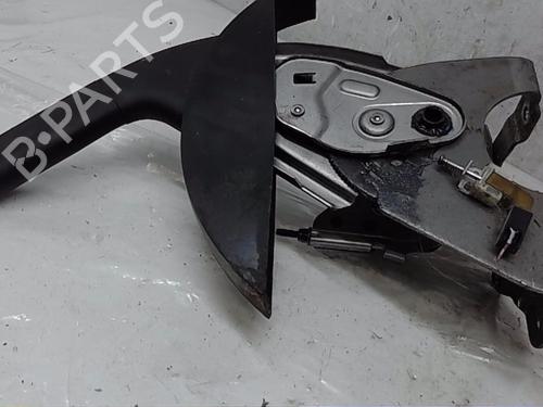 Parkbremsarm/handtak NISSAN QASHQAI / QASHQAI +2 I (J10, NJ10, JJ10E) 2.0 dCi (150 hp) 16818487