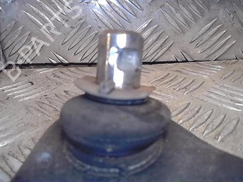 Used Left front suspension arm DACIA SANDERO II [2012-2026]  31054863