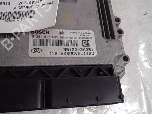Used Engine control unit (ECU) KIA SPORTAGE III (SL) 1.7 CRDi (116 hp) 17065939