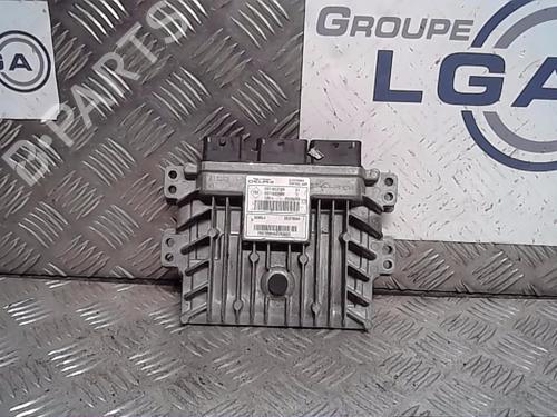 Used Engine control unit (ECU) RENAULT TWINGO II (CN0_) 1.5 dCi 90 (86 hp) 13859795