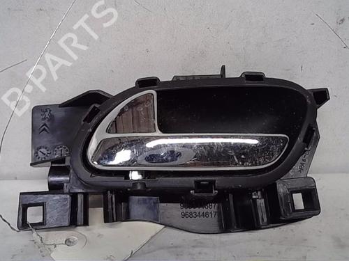 Used Front left exterior door handle PEUGEOT 5008 (0U_, 0E_) 1.6 HDi (112 hp) 13847478