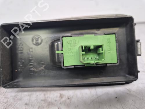 Right front window switch FIAT DUCATO Van (250_) 180 Multijet 3,0 D | BP32291757I26