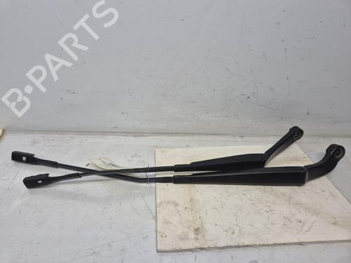 front-windshield-wiper-arm-audi-a3-sportback-8va-8vf-2012-2013-2014-2015-2016-2017-2018-2019-2020-2021-33413781 main image