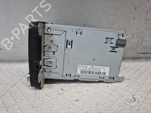 Used Radio VW GOLF VI (5K1) [2008-2014]  25730700