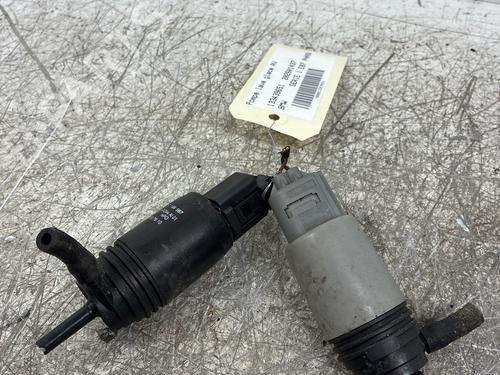Washer pump BMW 1 (E87) | BP39541007E24 - Image 2