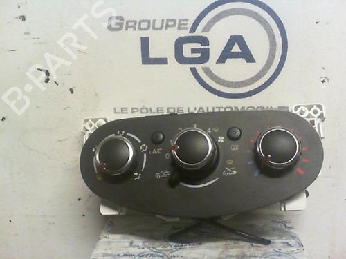 Used Climate control RENAULT TWINGO III (BCM_, BCA_) 1.0 SCe 70 (71 hp) 13870532