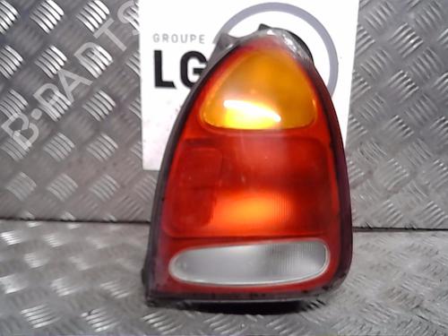 Used Right taillight HYUNDAI LANTRA II (J-2) 1.9 D (68 hp) 13852225