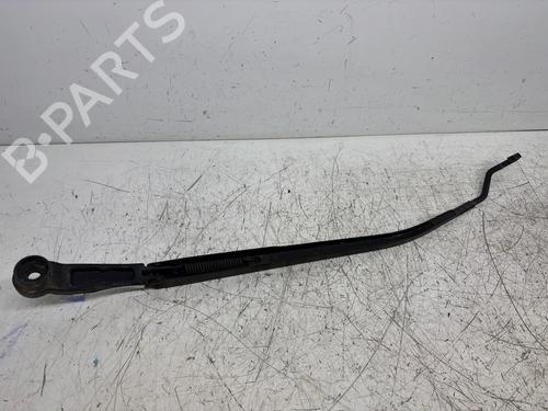 Used Front windshield wiper arm Front windshield wiper arm 38627076 38627076