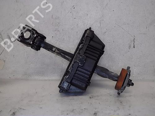 Used Hinge/Door check strap BMW 3 (E90) 318 d (143 hp) 14563718