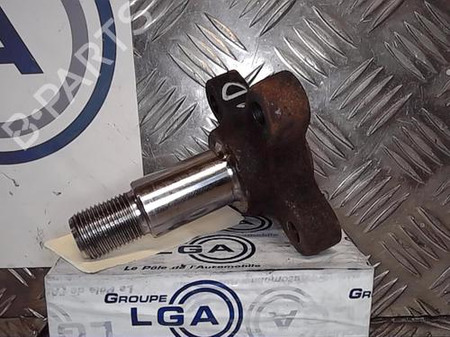 Used Right rear steering knuckle RENAULT CLIO IV (BH_) 1.2 TCe 120 (BHAU) (118 hp) 14551799
