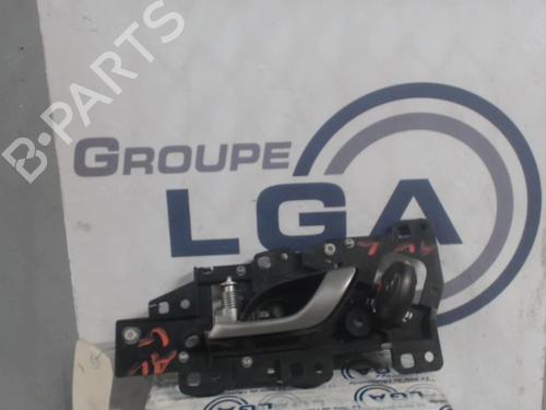 Used Front left interior door handle HONDA CIVIC VIII Hatchback (FN, FK) 2.2 CTDi (FK3) (140 hp) 13869258
